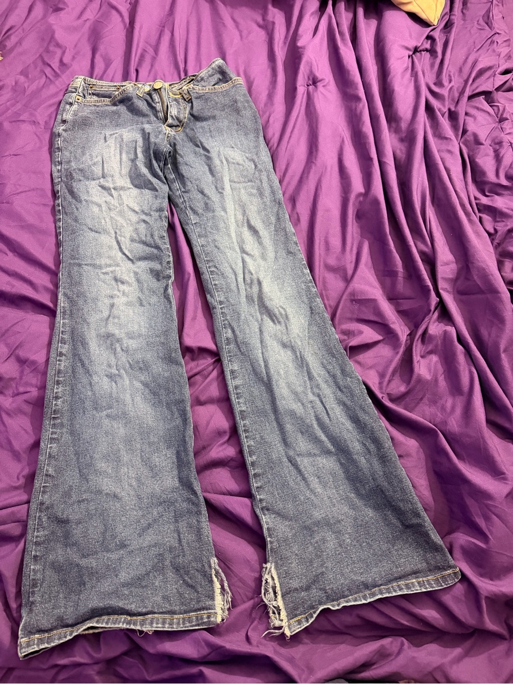 Classic Flared Blue Women's Jeans - Casual Everyday Fit